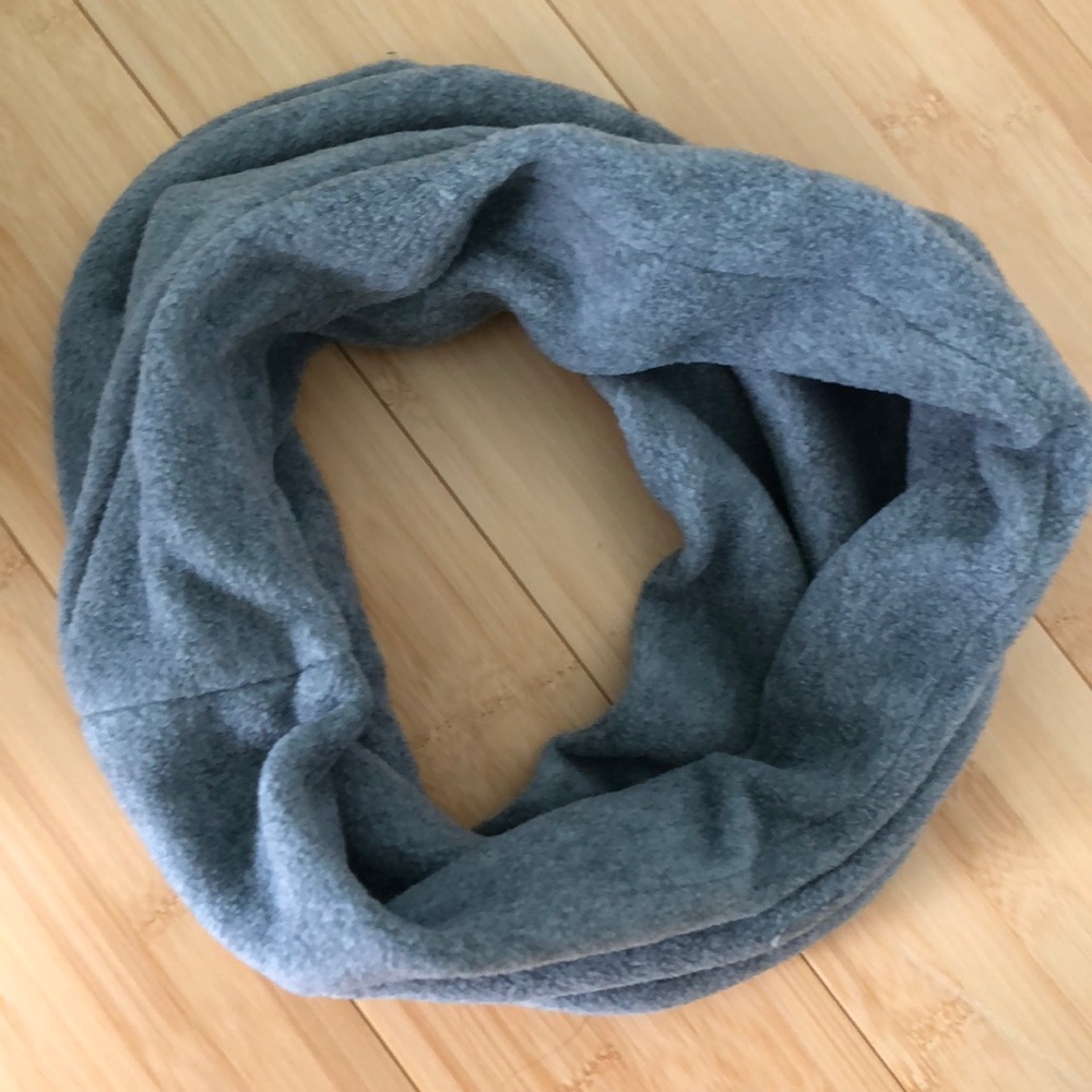 Old Navy Fleece scarf